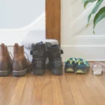 Lista de Atividades de Vida Prática para Promover a Independência na Hora de Vestir Sapatos e Casacos